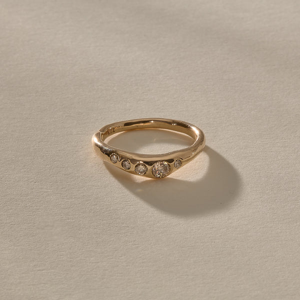 Eros Champagne Diamond Band