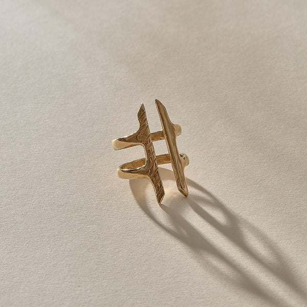 Akash Shield Ring | Gold