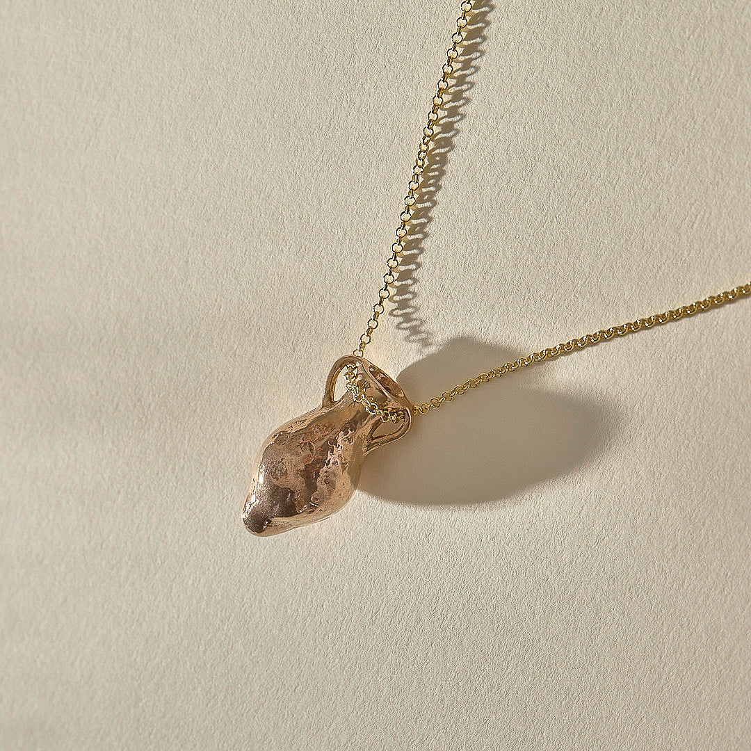 Amphora Necklace | Bronze