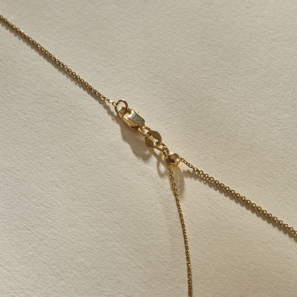 Arrowhead Necklace | Gold