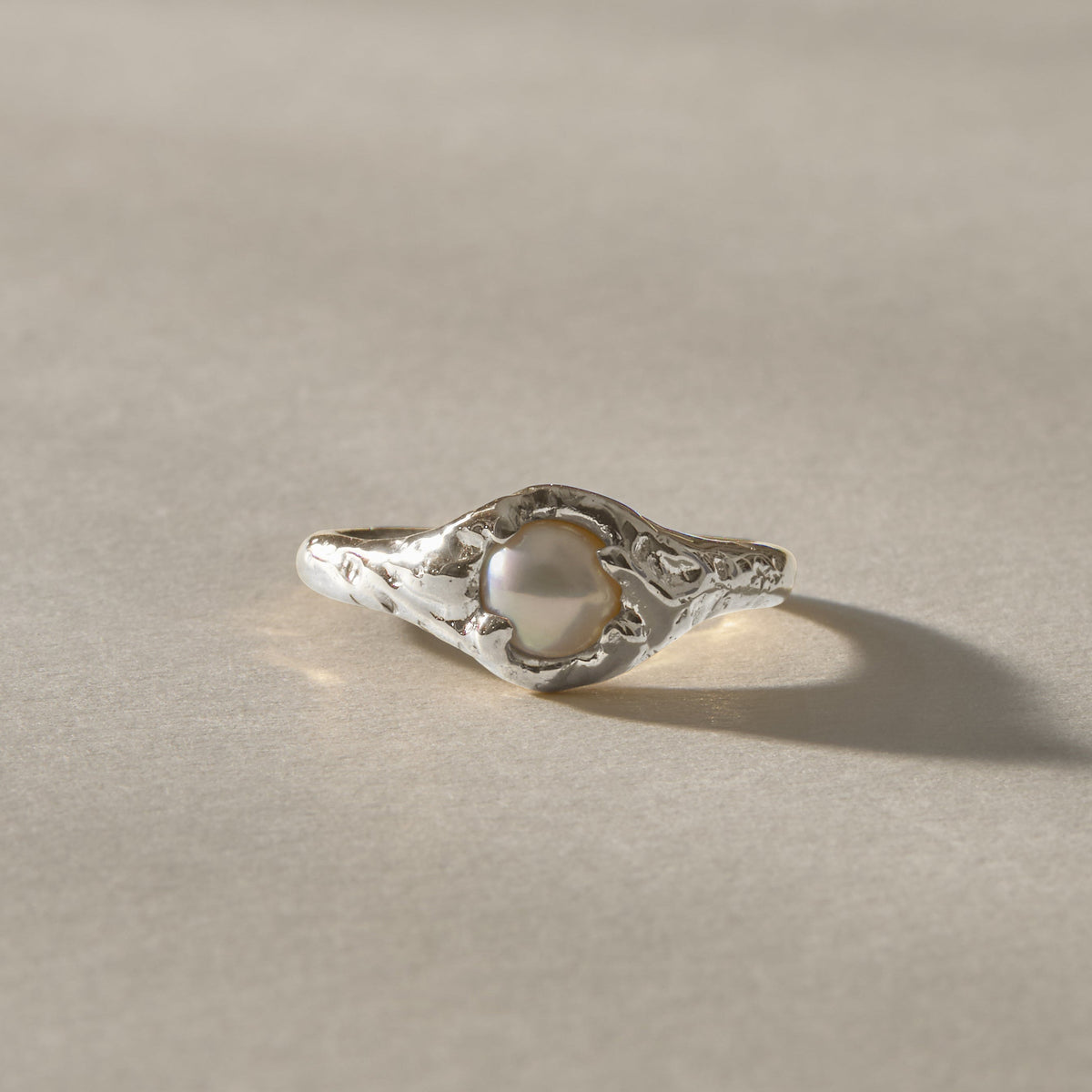 Yemayá Pearl Ring | Silver