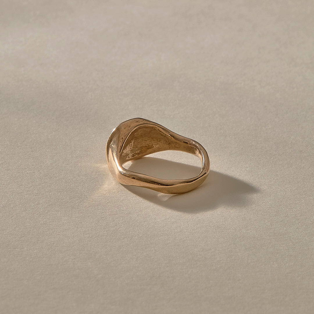 Neptune Shell Ring | Bronze