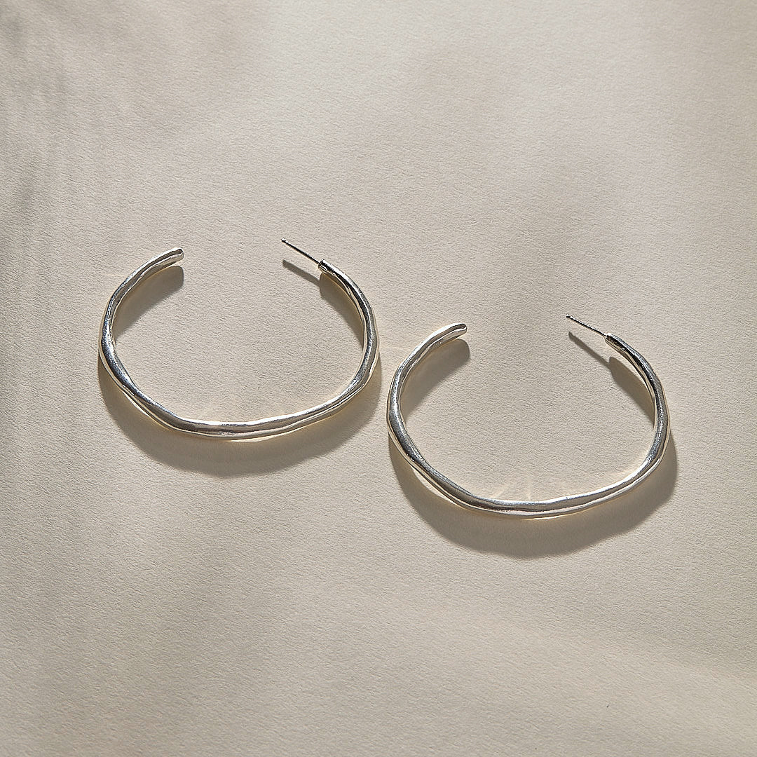 Paloma Hoops | Silver