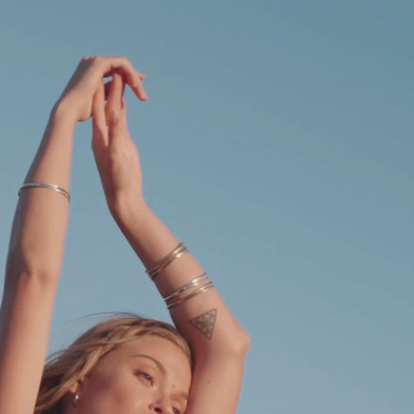 Reverie Bangle | Gold