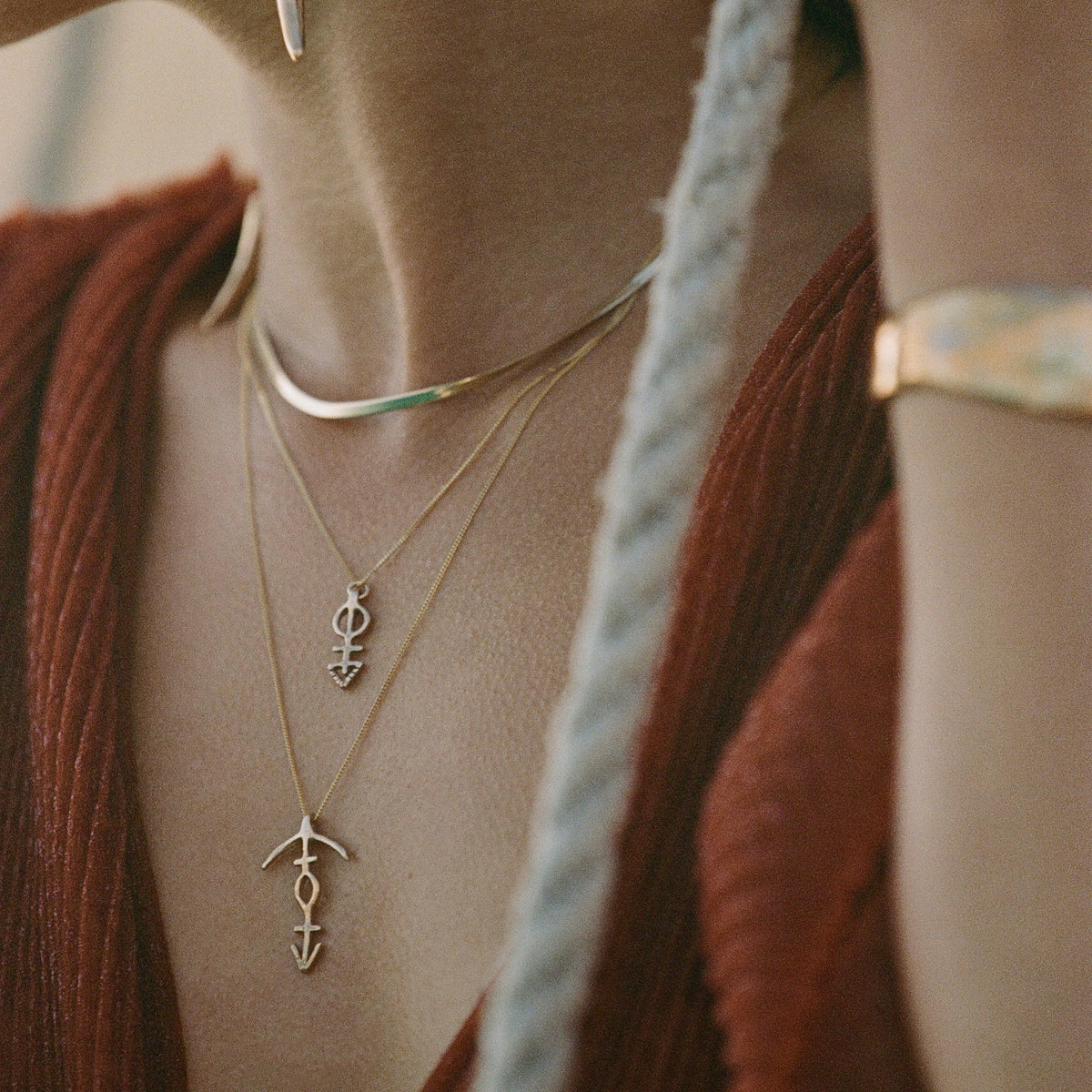 Mini Ma'at Charm Necklace | Gold