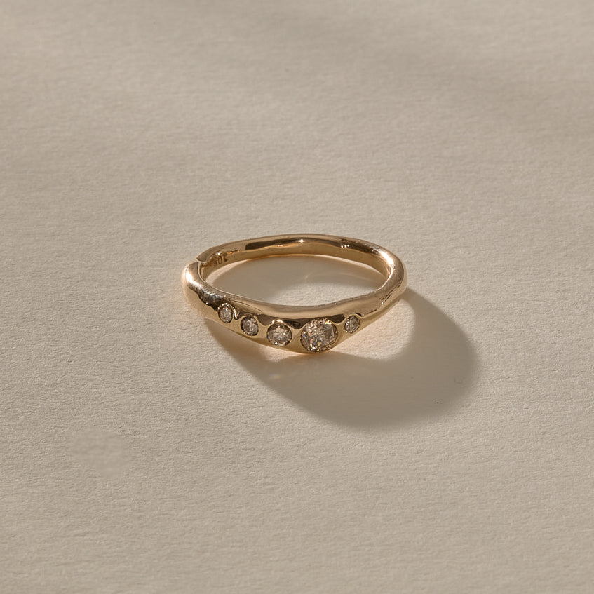 Eros Champagne Diamond Band