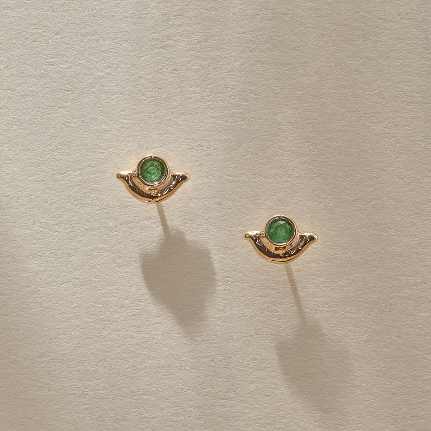 Vida Emerald Studs
