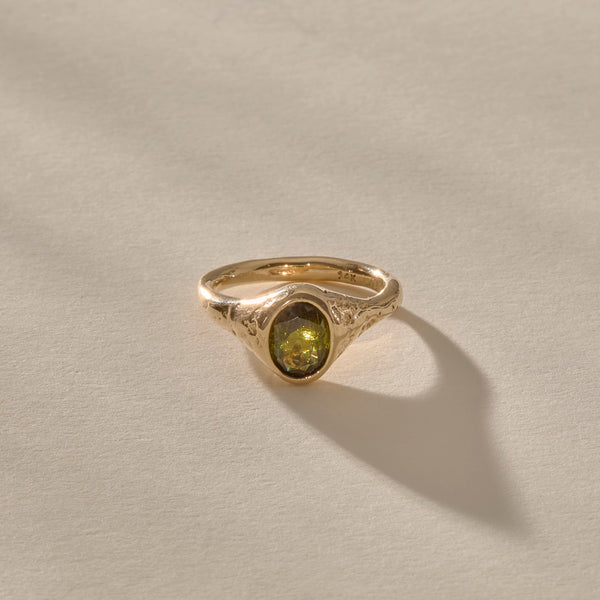Green Tourmaline Signet V