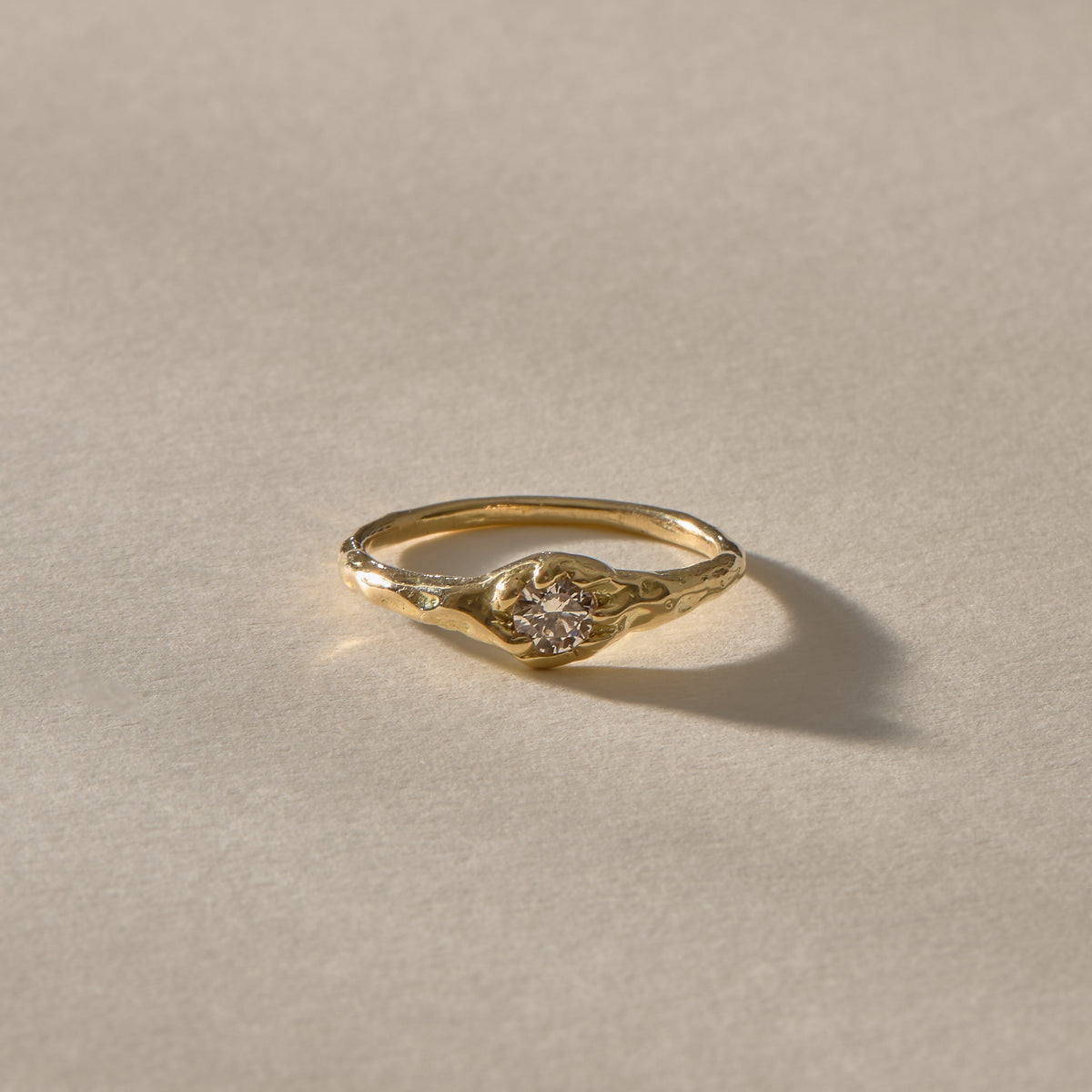 The Ama Diamond Ring | Gold