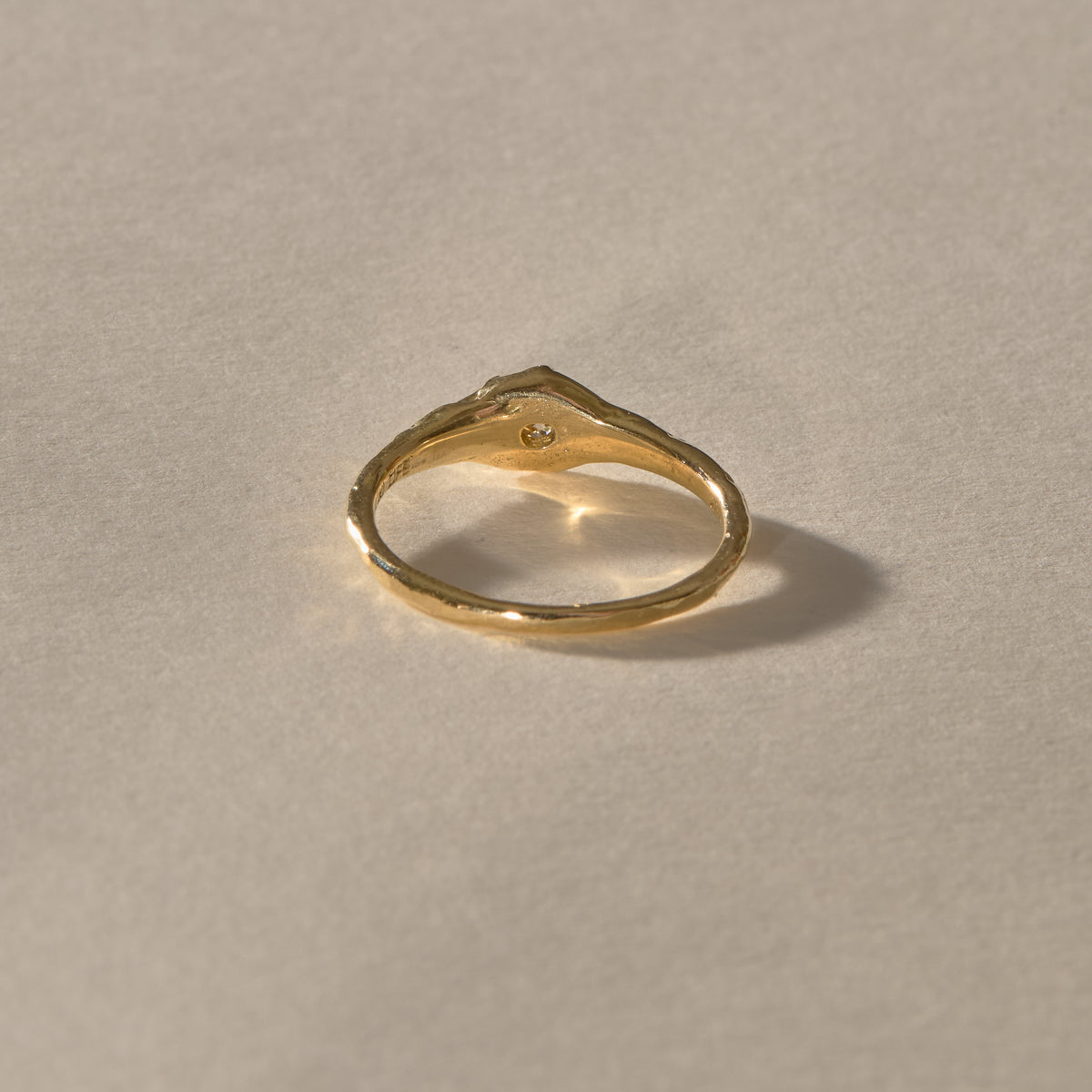 The Ama Diamond Ring | Gold