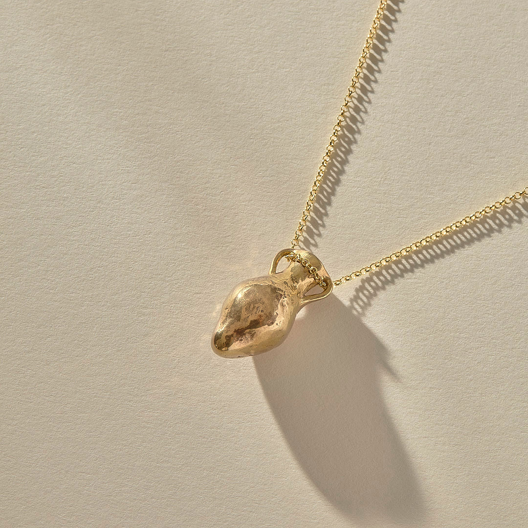 The Gold Amphora Necklace