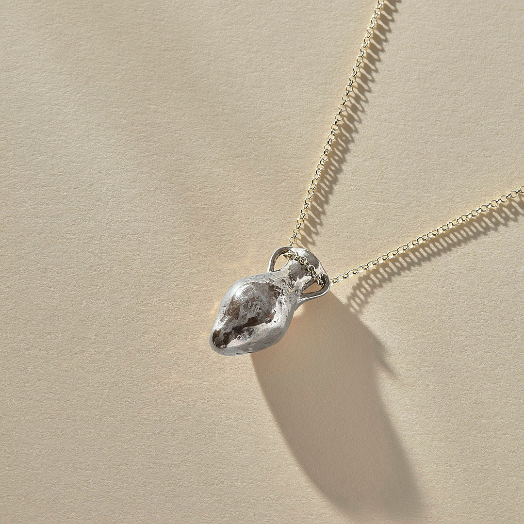 Amphora Necklace | Silver