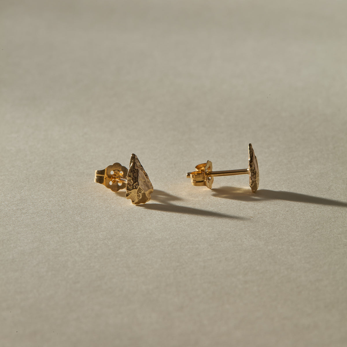 Arrowhead Stud Earrings | Gold