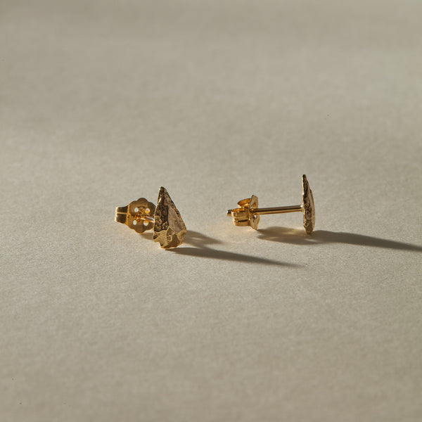 Arrowhead Stud Earrings | Gold