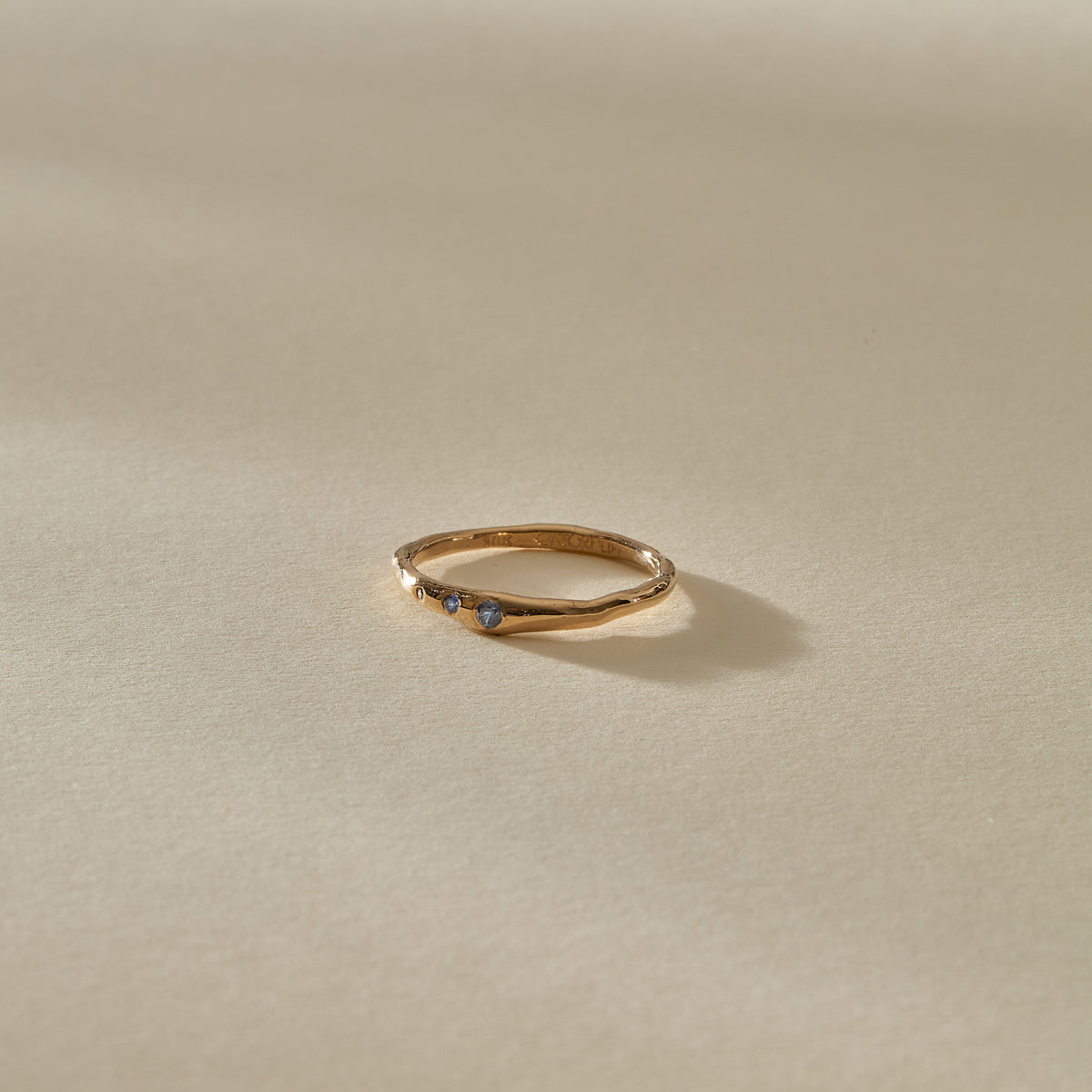 Vida Sapphire Ring | Gold