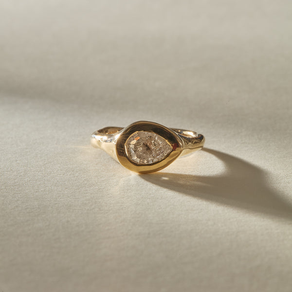 Oria Diamond Signet Ring  | OOAK