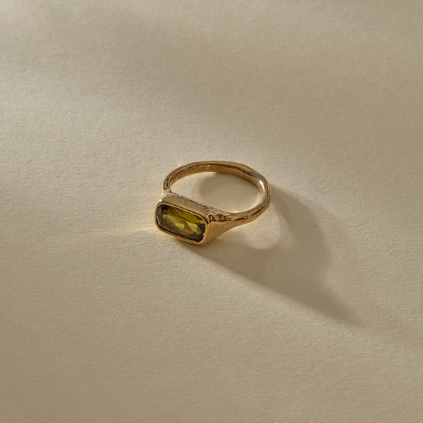 Green Tourmaline Signet II | Gold | OOAK