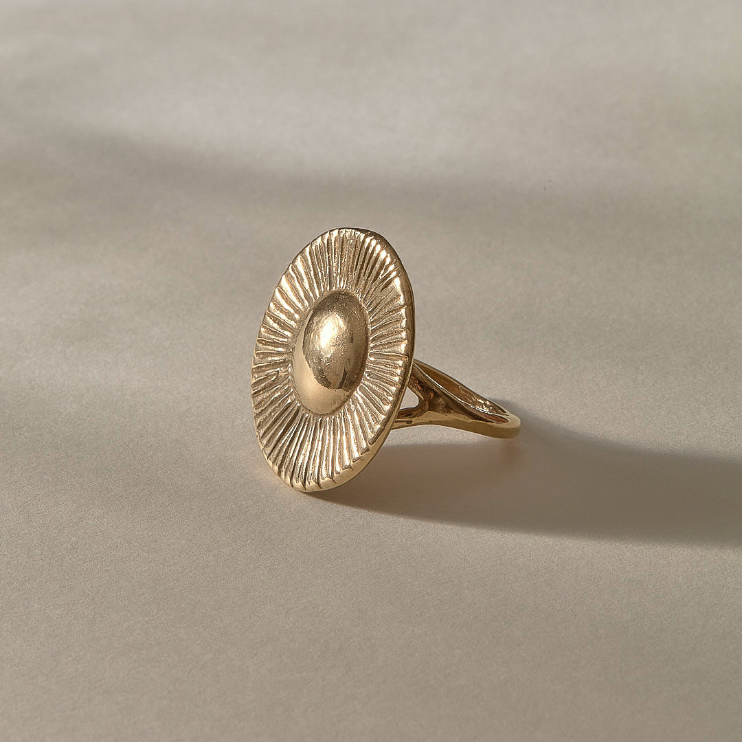 Heart of the Sun Ring | Gold