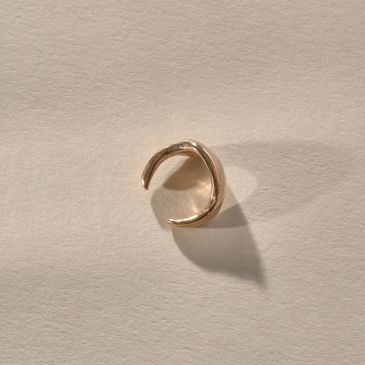 Inanna Ear Cuff | Bronze