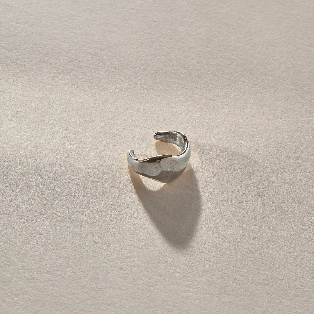 Inanna Ear Cuff | Silver
