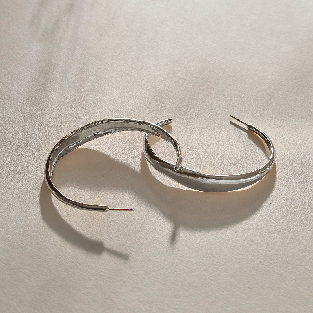 La Mer Hoops | Silver