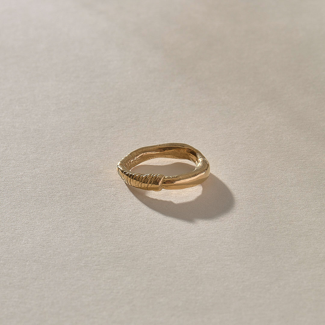 The Gold Magi Ring