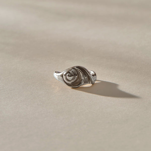 Neptune Shell Ring