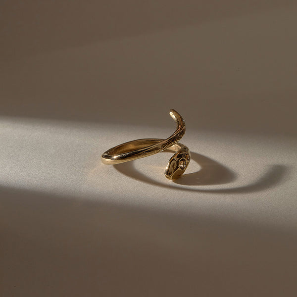 The Gold Stoned Serpent Ring