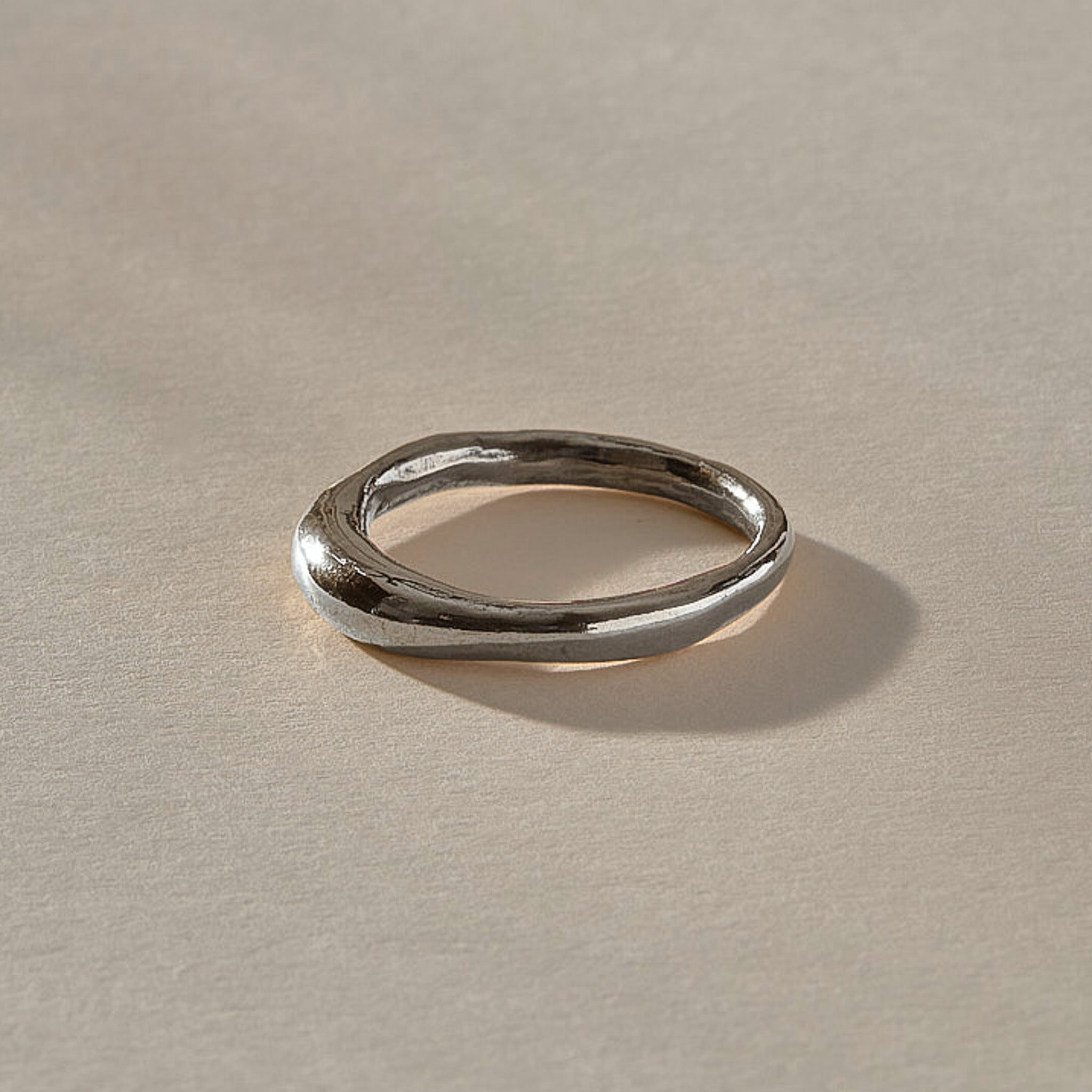 Wabi Ring in recycled sterling silver, front view of the organic band